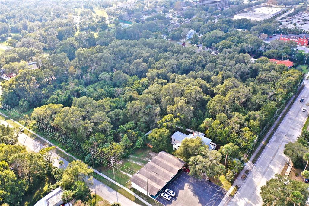 E New York Avenue Property Photo 4