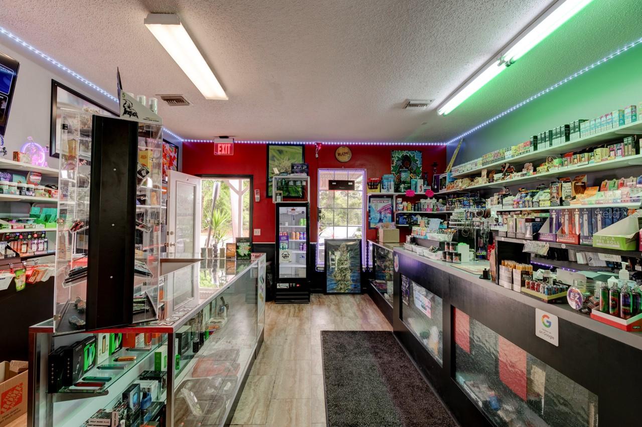 2820 Howland Blvd Property Photo 20
