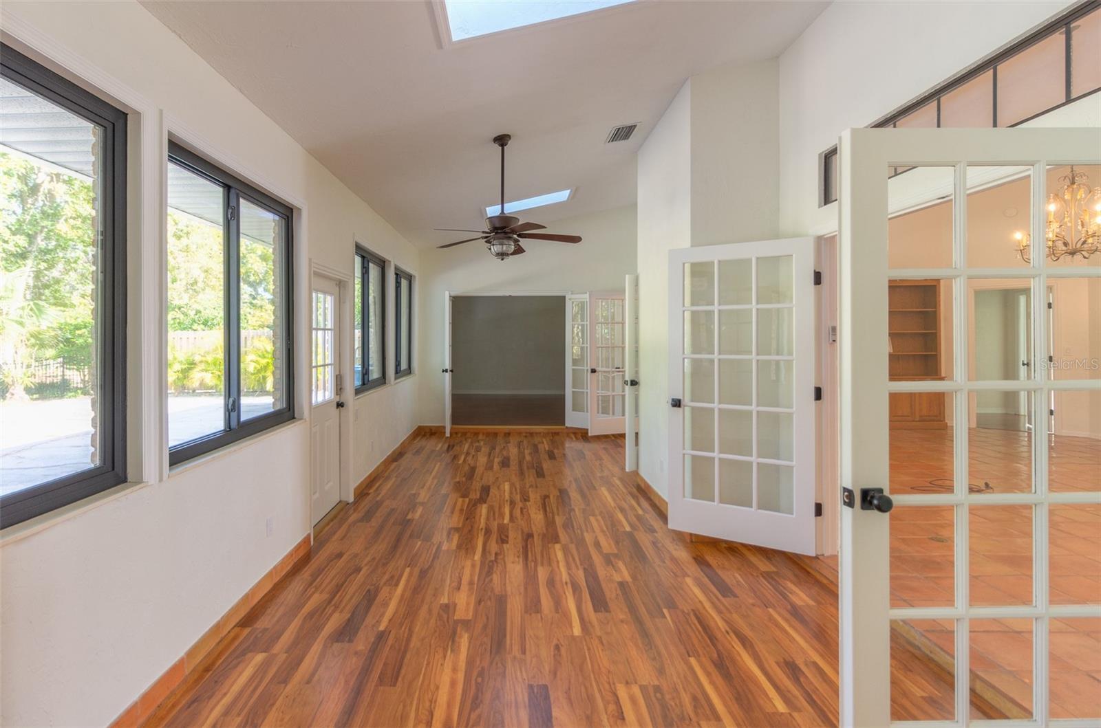 1839 Spruce Creek Blvd Property Photo 11