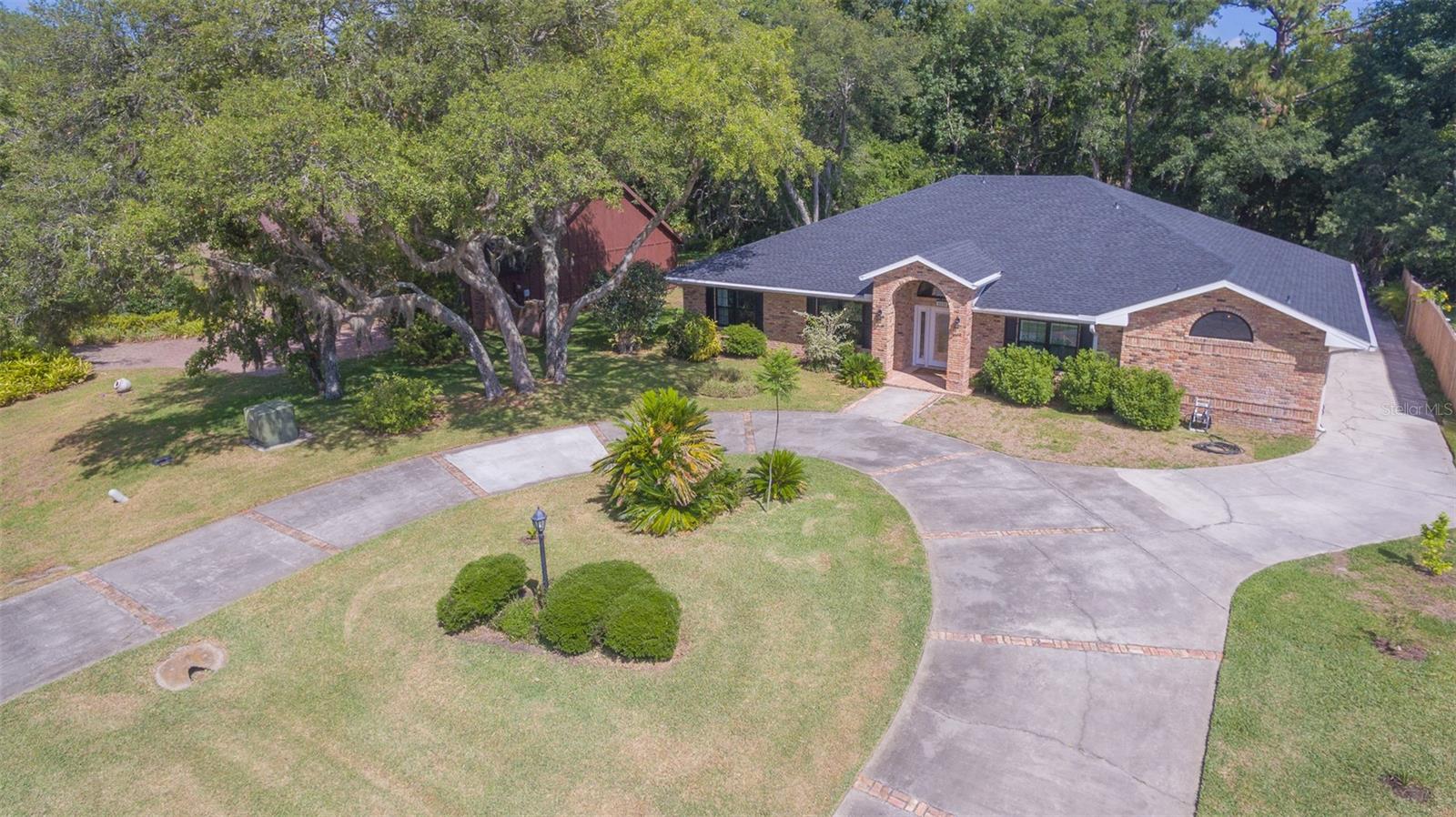 1839 Spruce Creek Blvd Property Photo 33