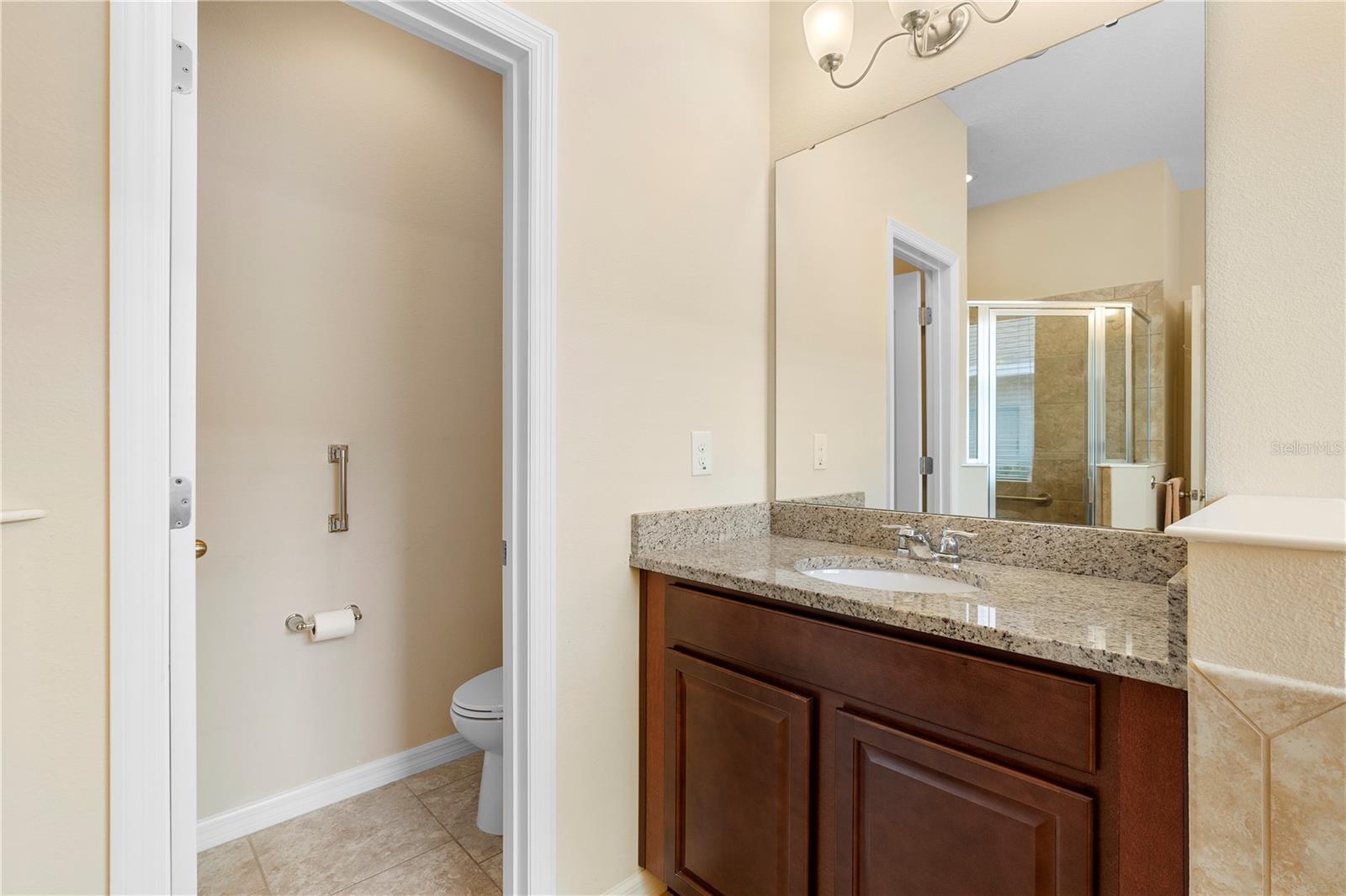 509 W Victoria Trails Blvd Property Photo 36