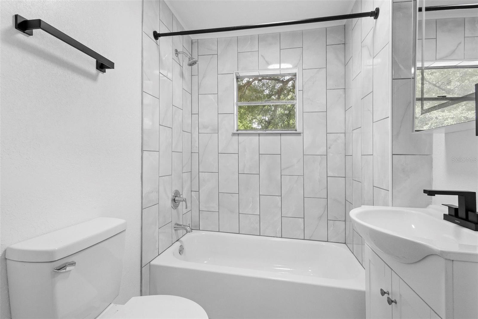 409 W Beresford Ave Property Photo 26