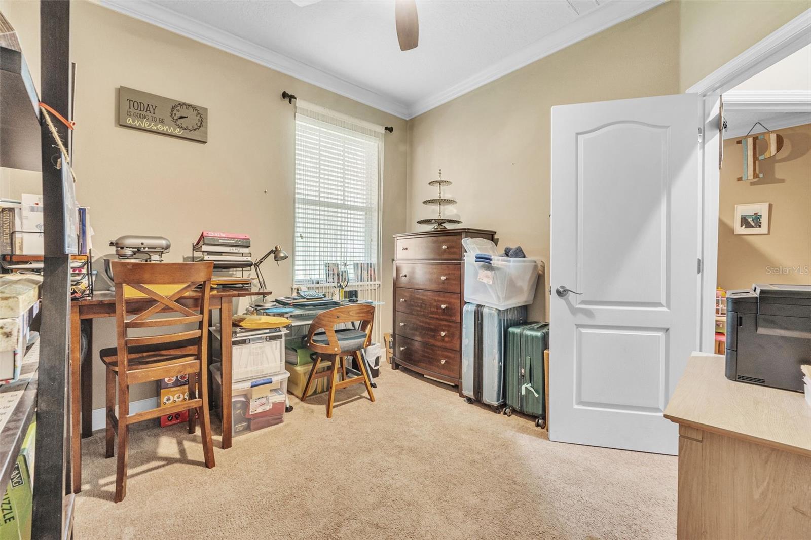 450 W Delaware Ave Property Photo 50