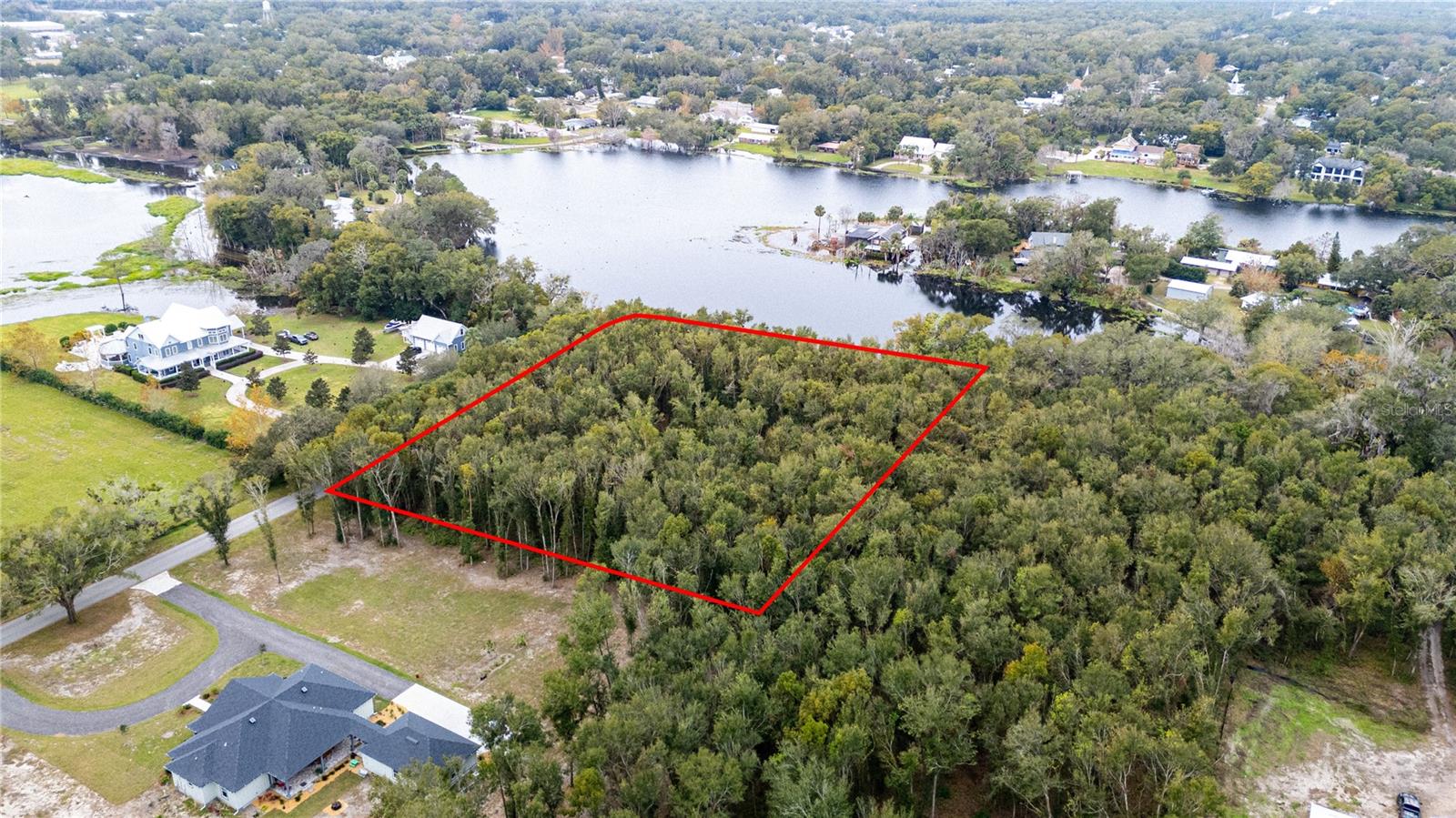 350 Lemon Ave Property Photo