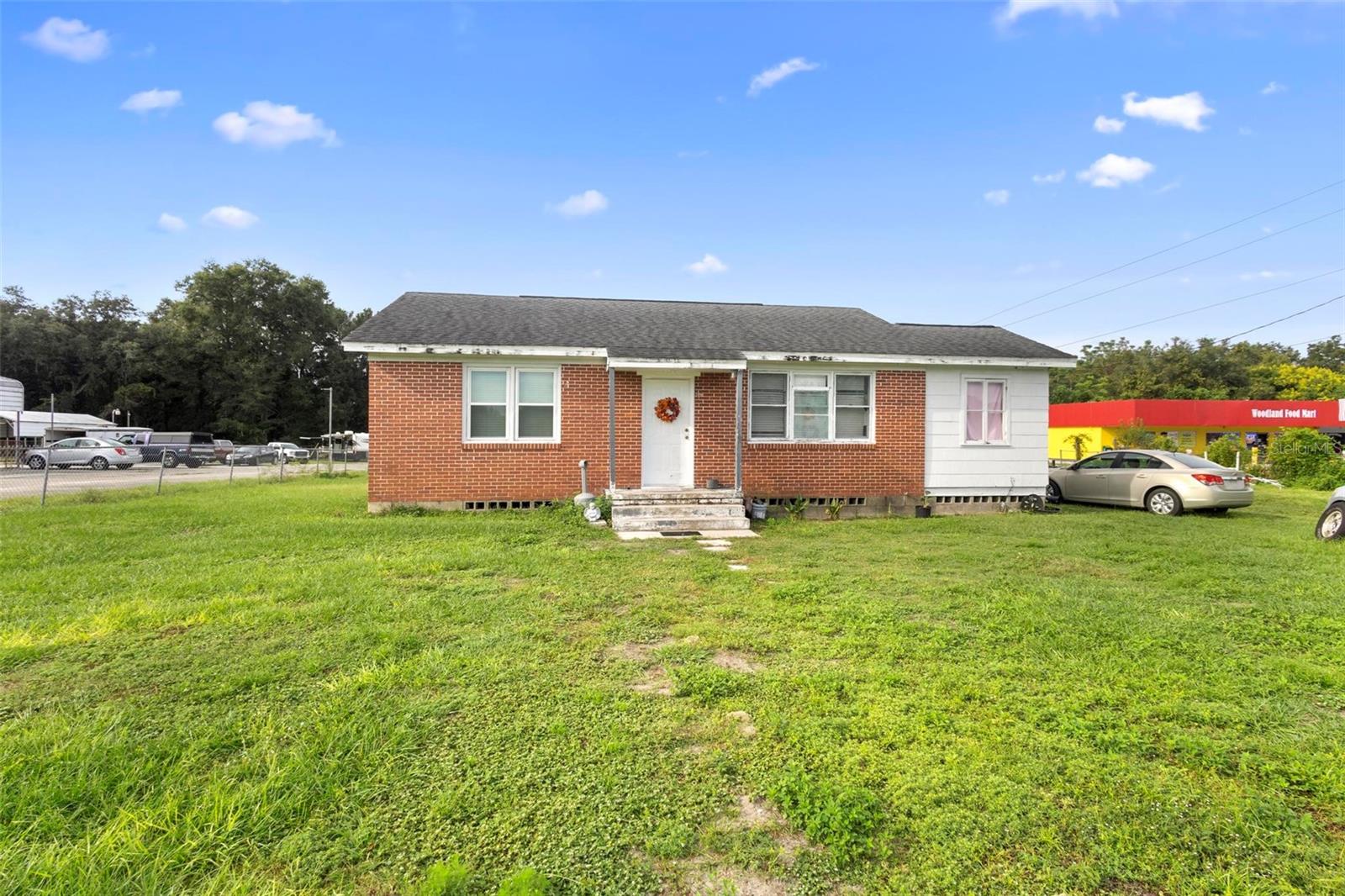 2480 N Woodland Blvd Property Photo 8