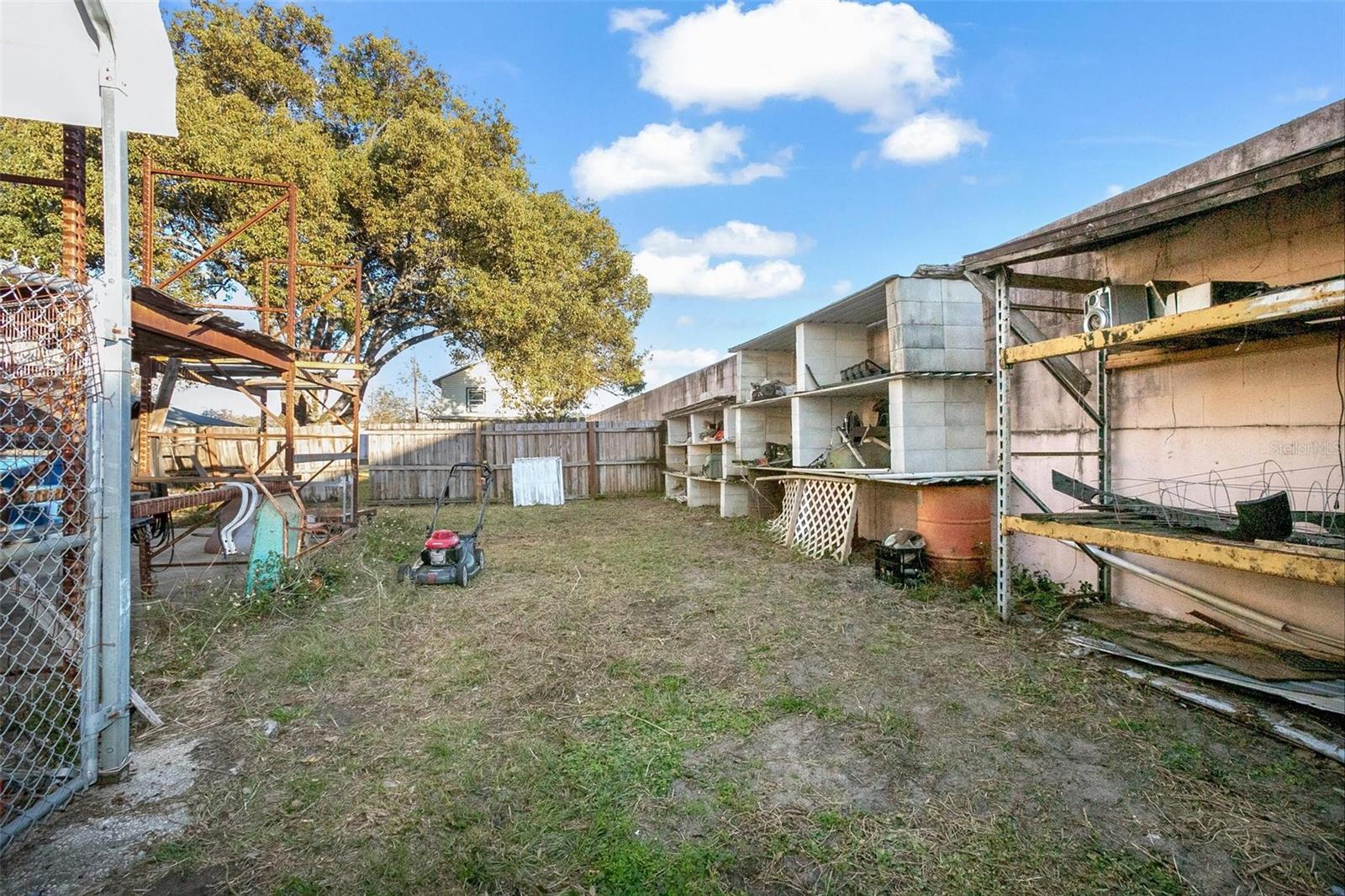 112 Old Daytona Rd Property Photo 26