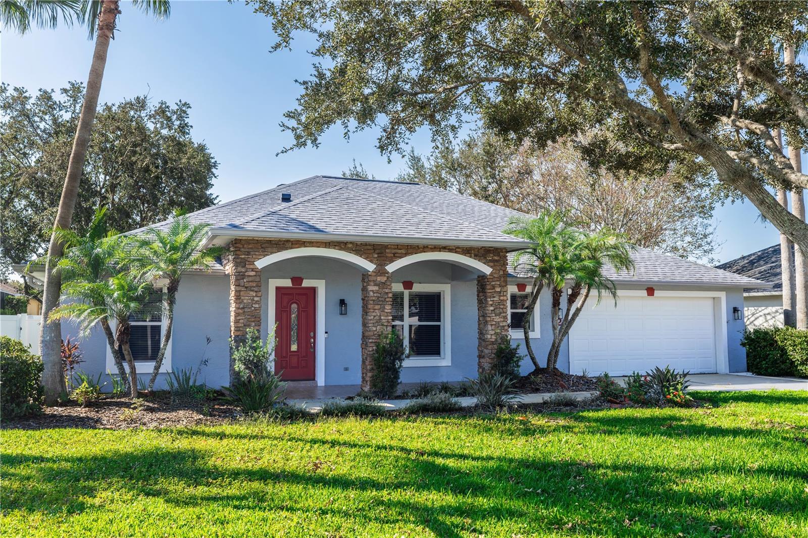 12 Peruvian Ln Property Photo 1