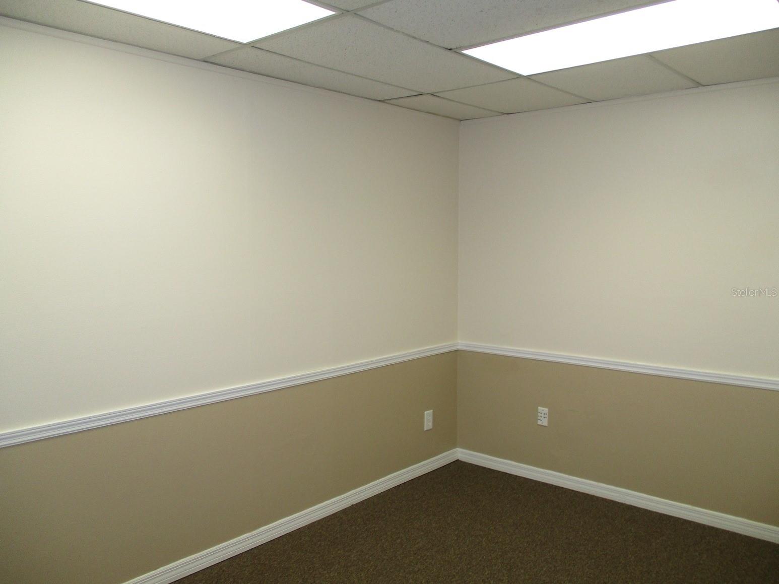 2425 S Volusia Ave #b1 Property Photo 8