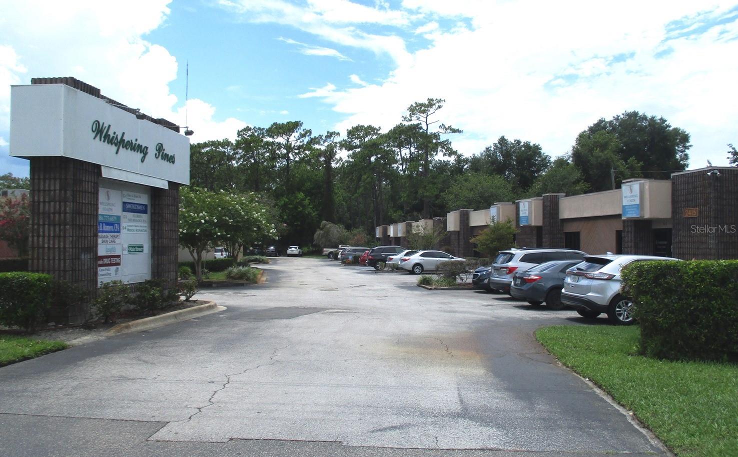 2425 S Volusia Ave #b1 Property Photo 9