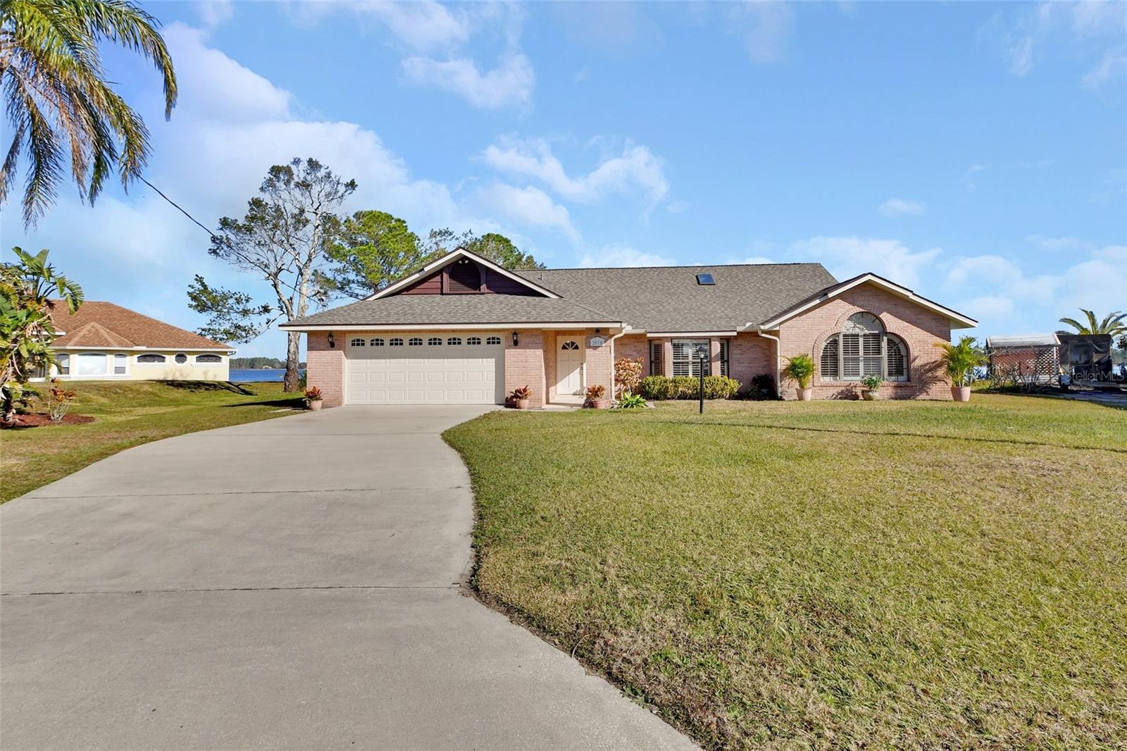 2075 Little Farms Ct Property Photo 2