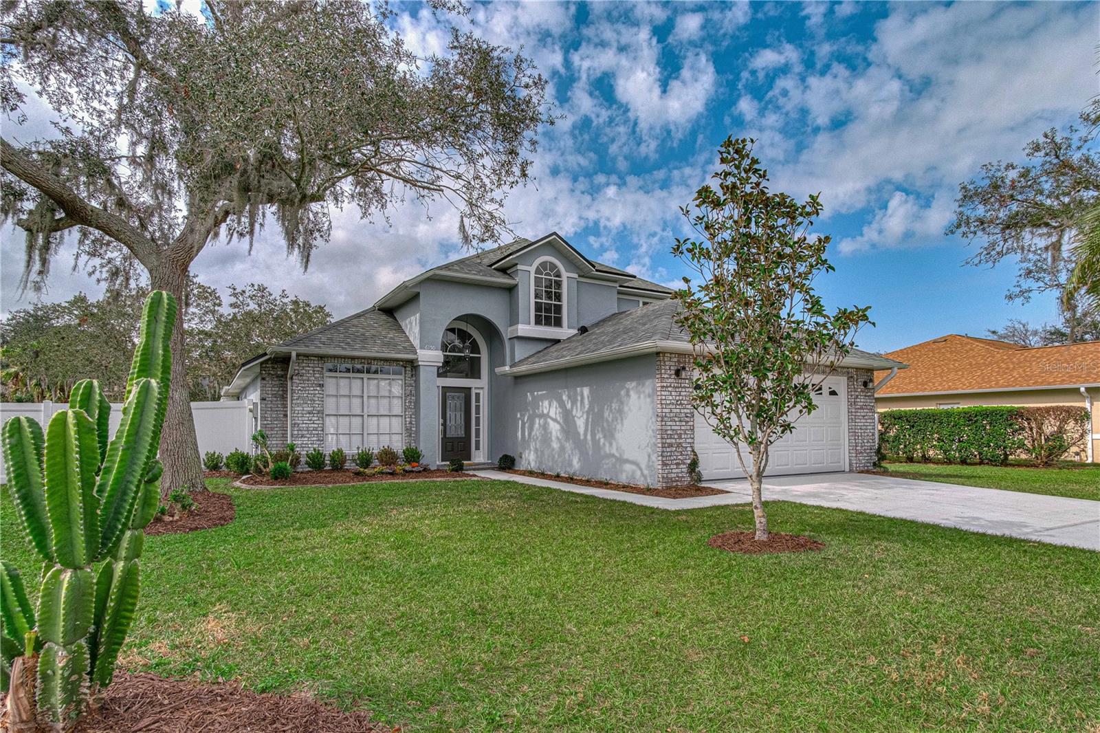 6150 Half Moon Dr Property Photo