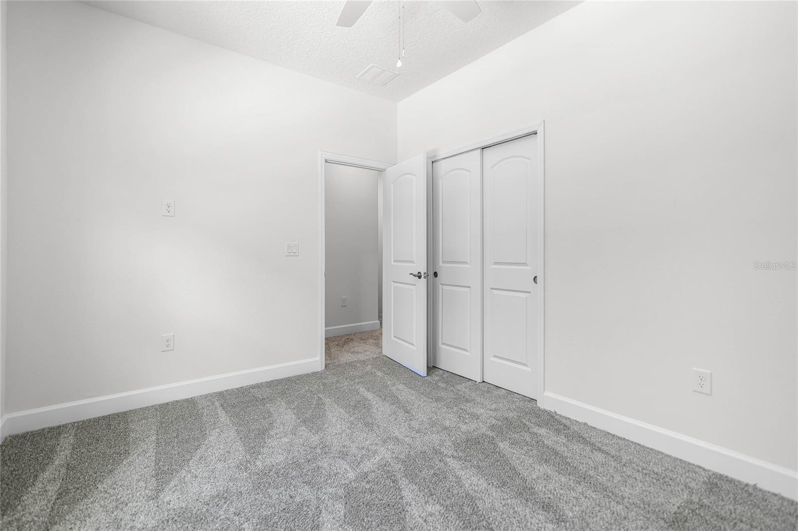 559 Coronado Cove Rd Property Photo 5