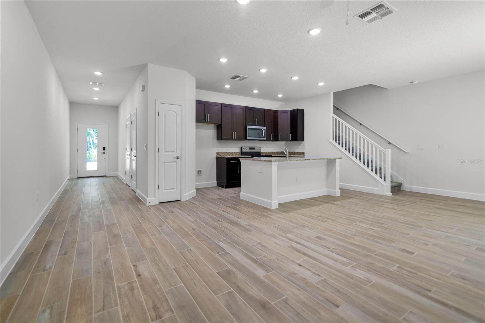 559 Coronado Cove Rd Property Photo 19