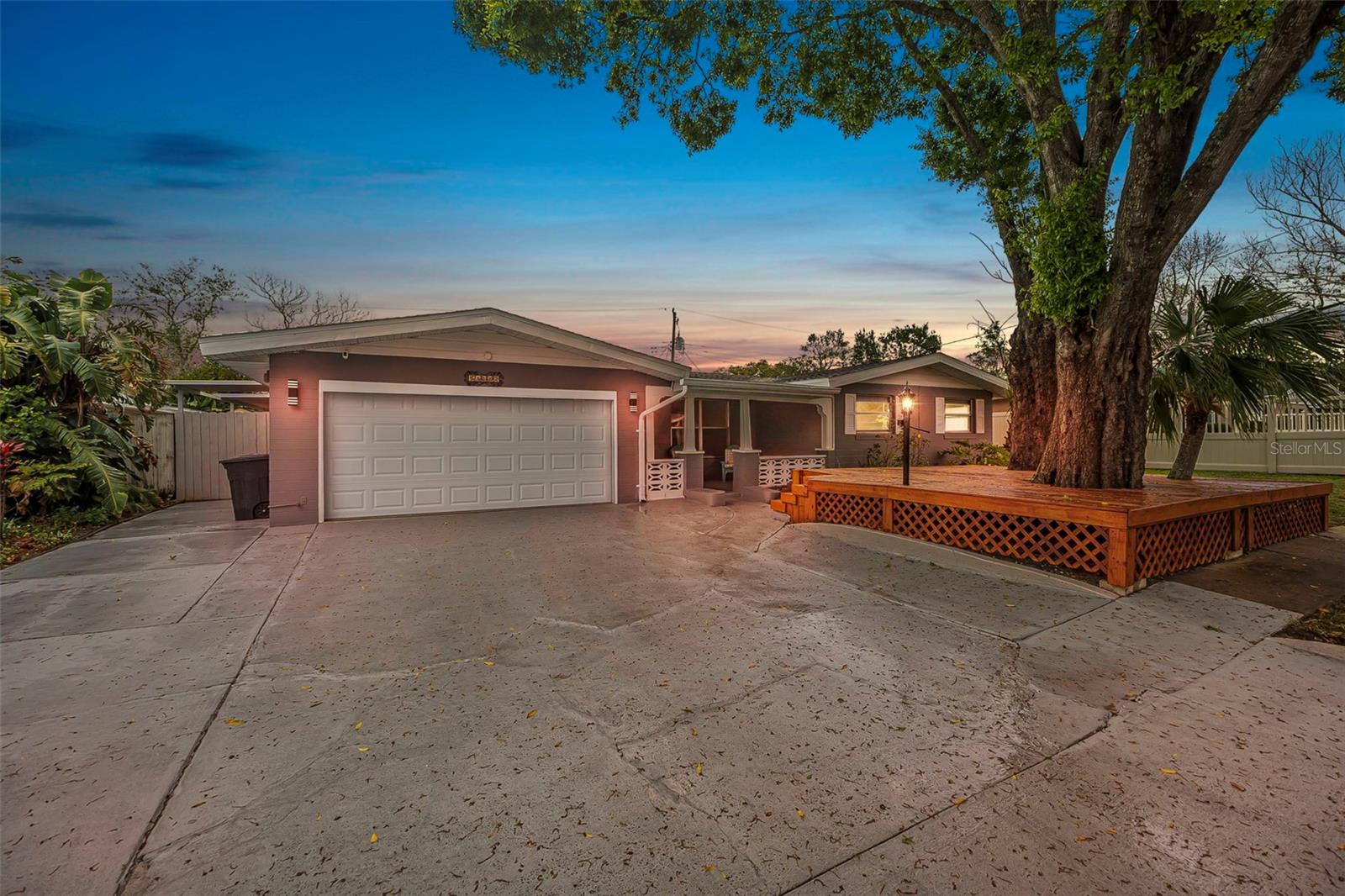 1259 Vanderbilt Dr Property Photo