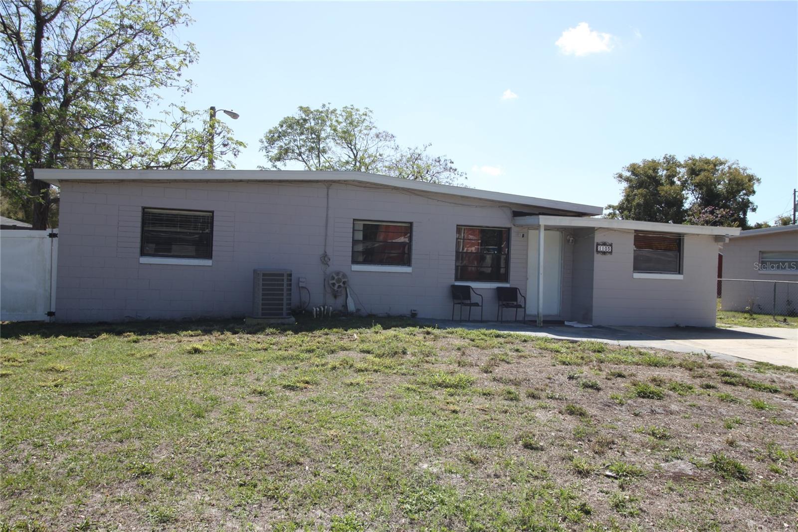 1103 Malcom Rd Property Photo