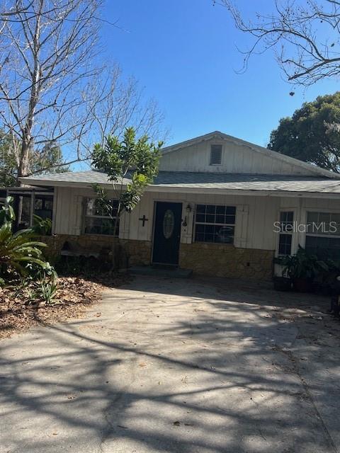 485 Dickson Ave Property Photo