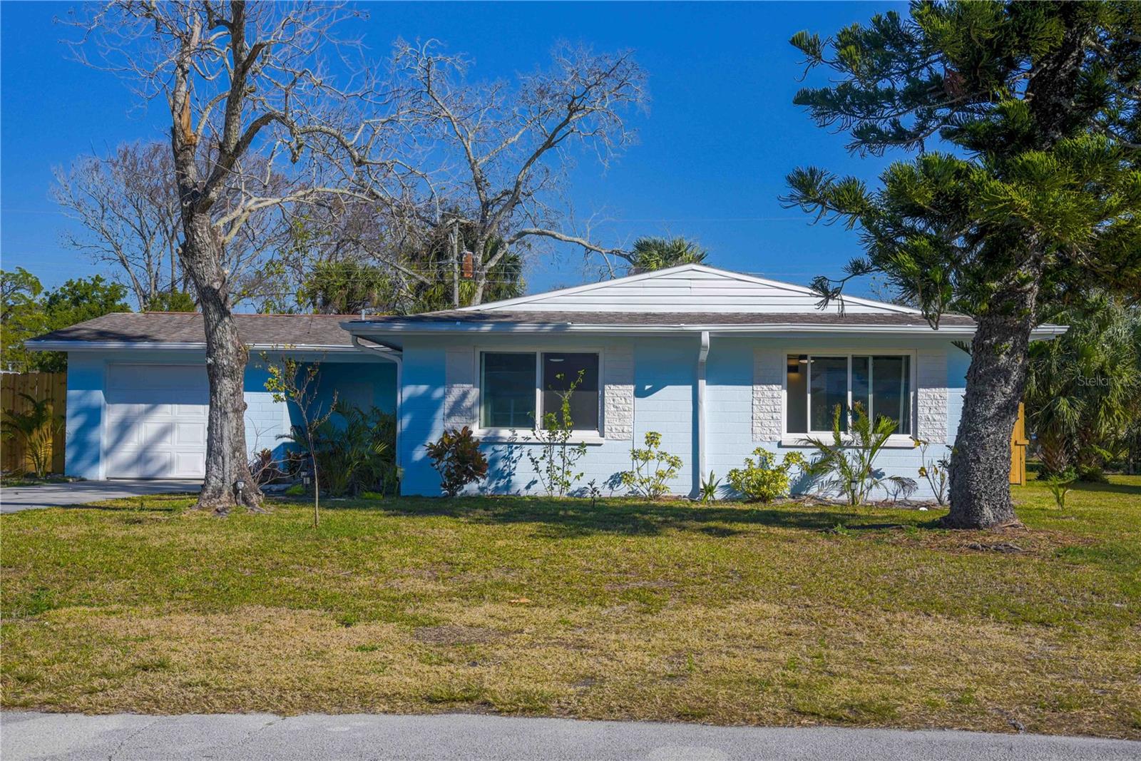 2611 Yale Rd Property Photo