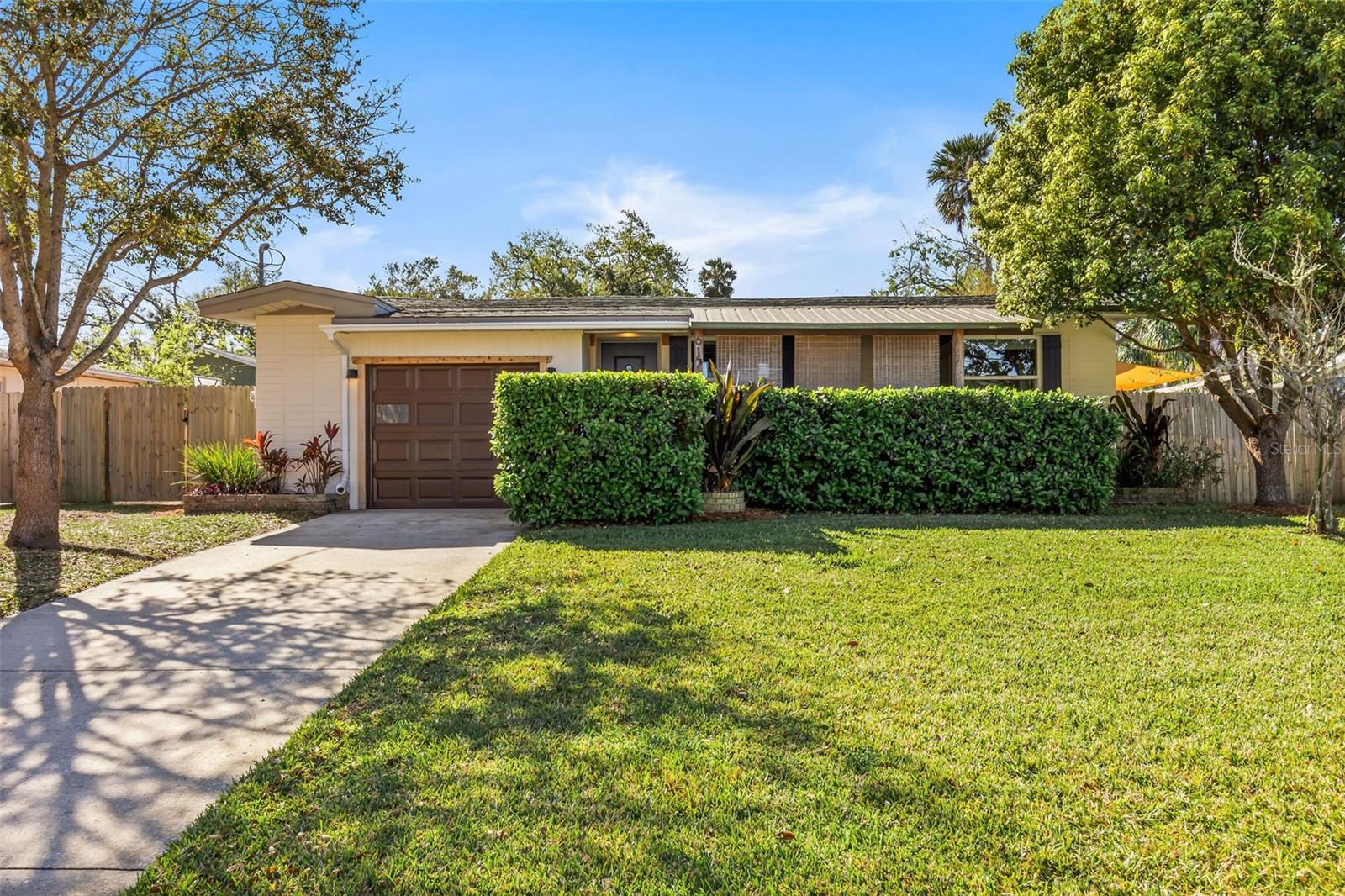 Holly Hill Real Estate Listings Main Image