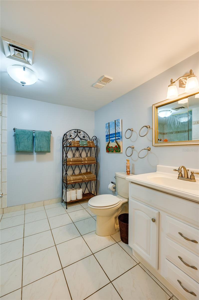 732 Marina Point Dr #7320 Property Photo 46