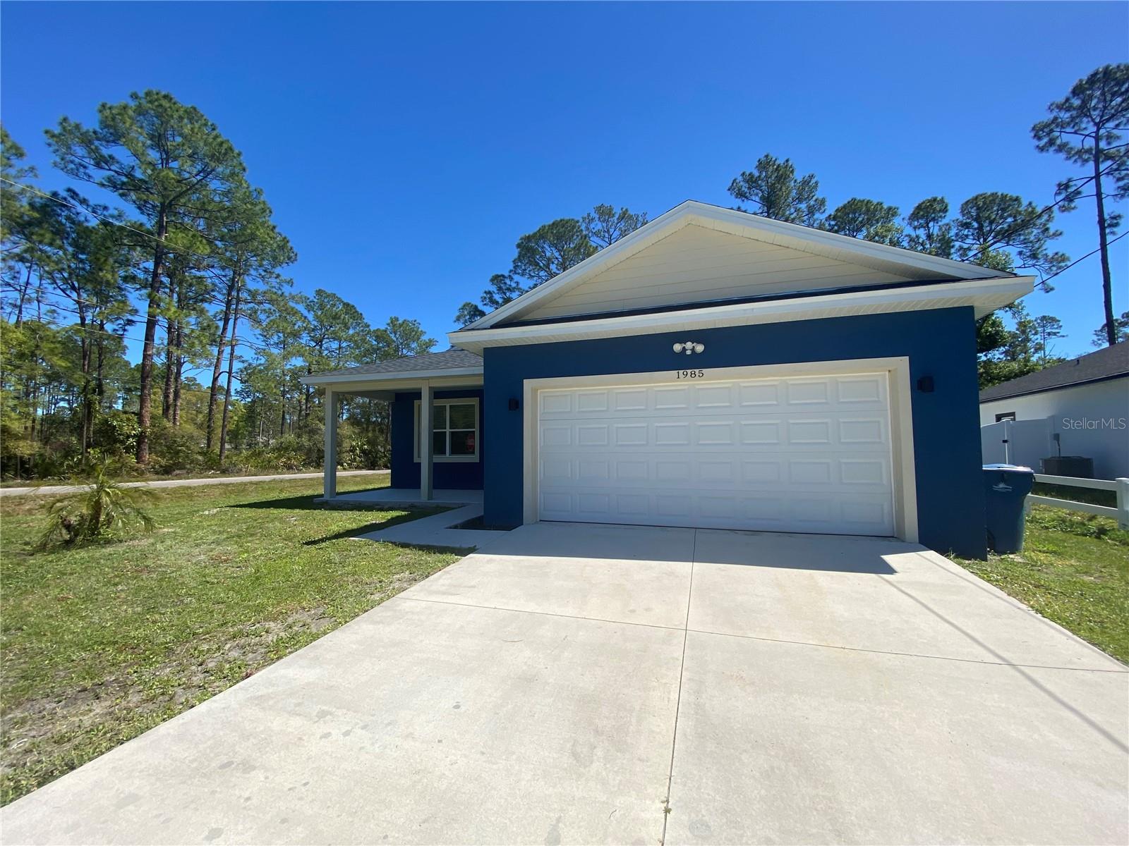 32724 Real Estate Listings Main Image