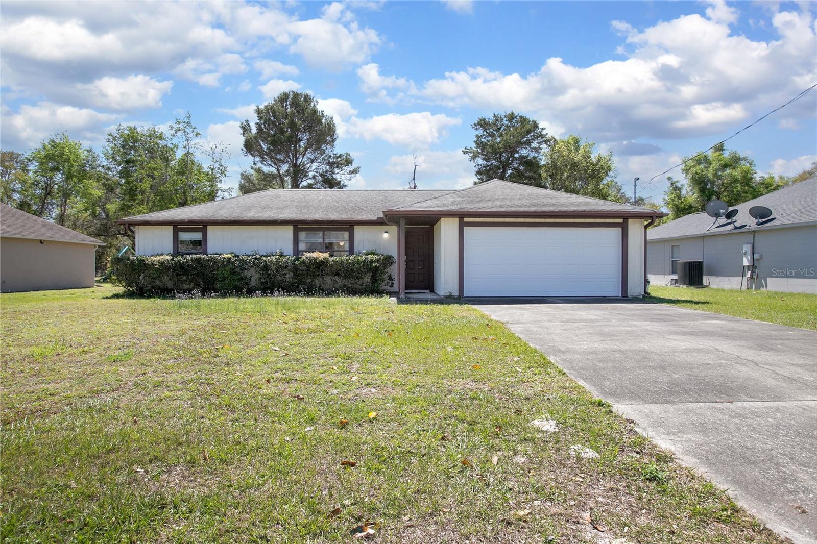 2017 Monterey Dr Property Photo