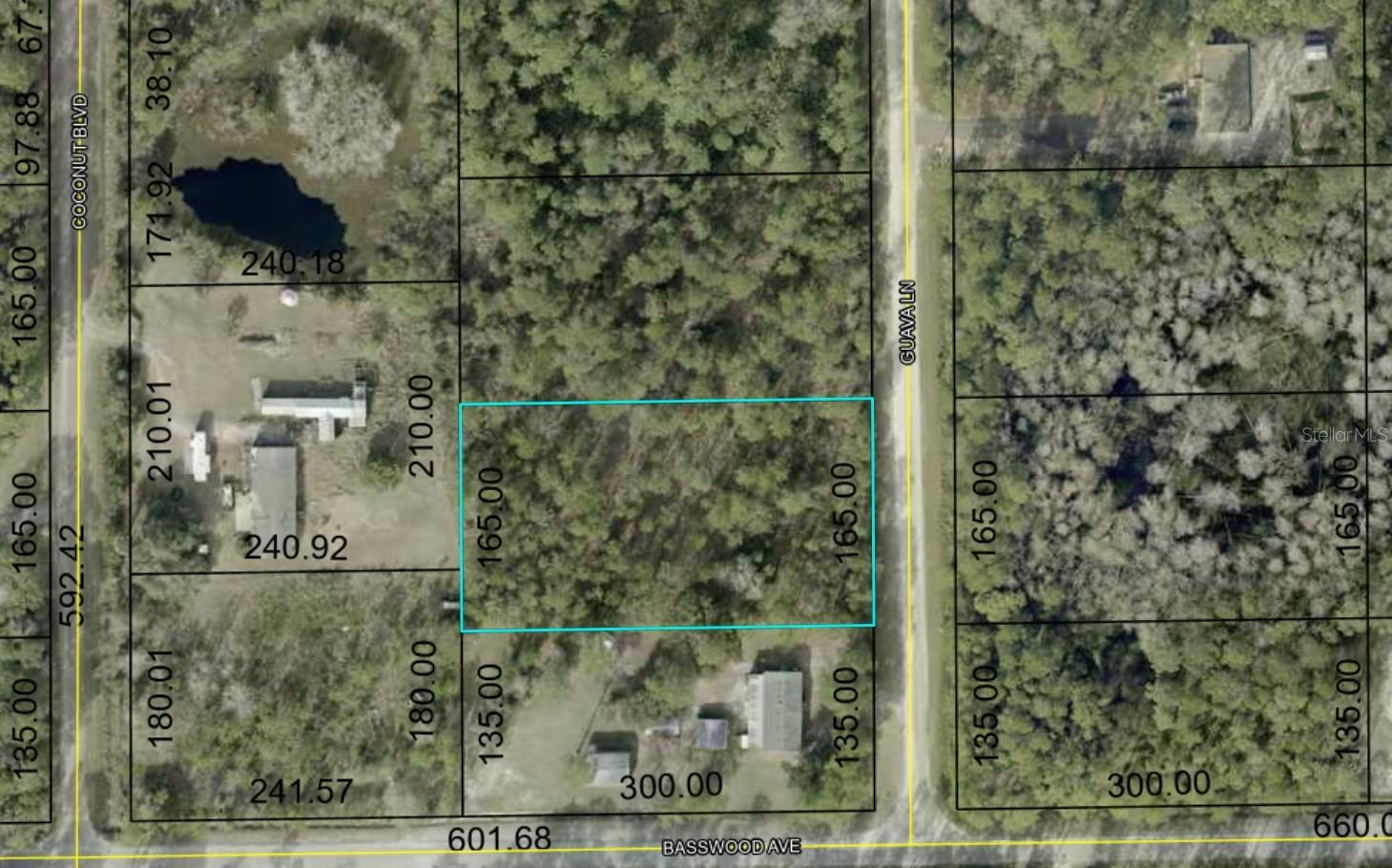 2370 Guava Ln Property Photo