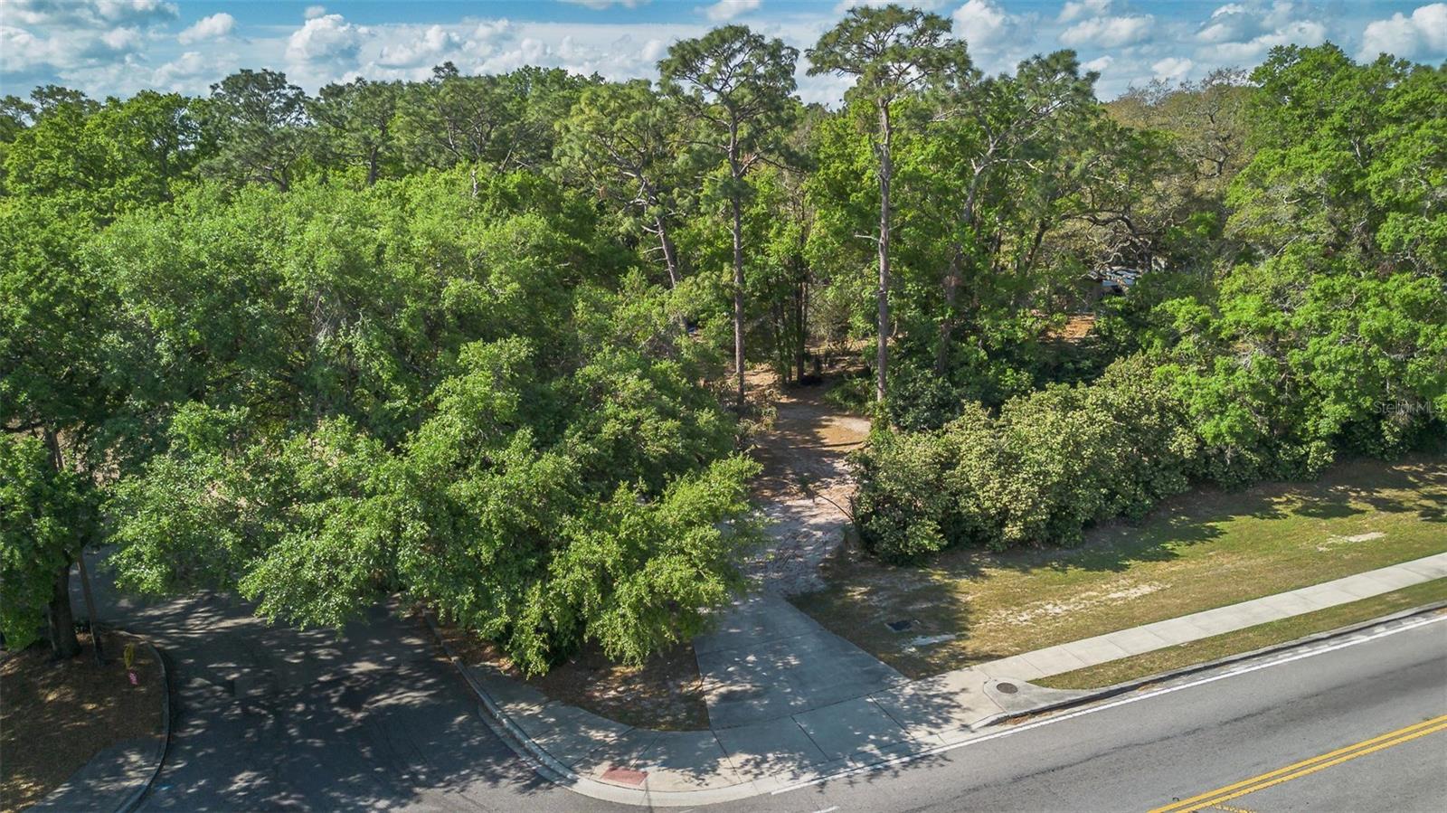 V4941760 Property Photo 6