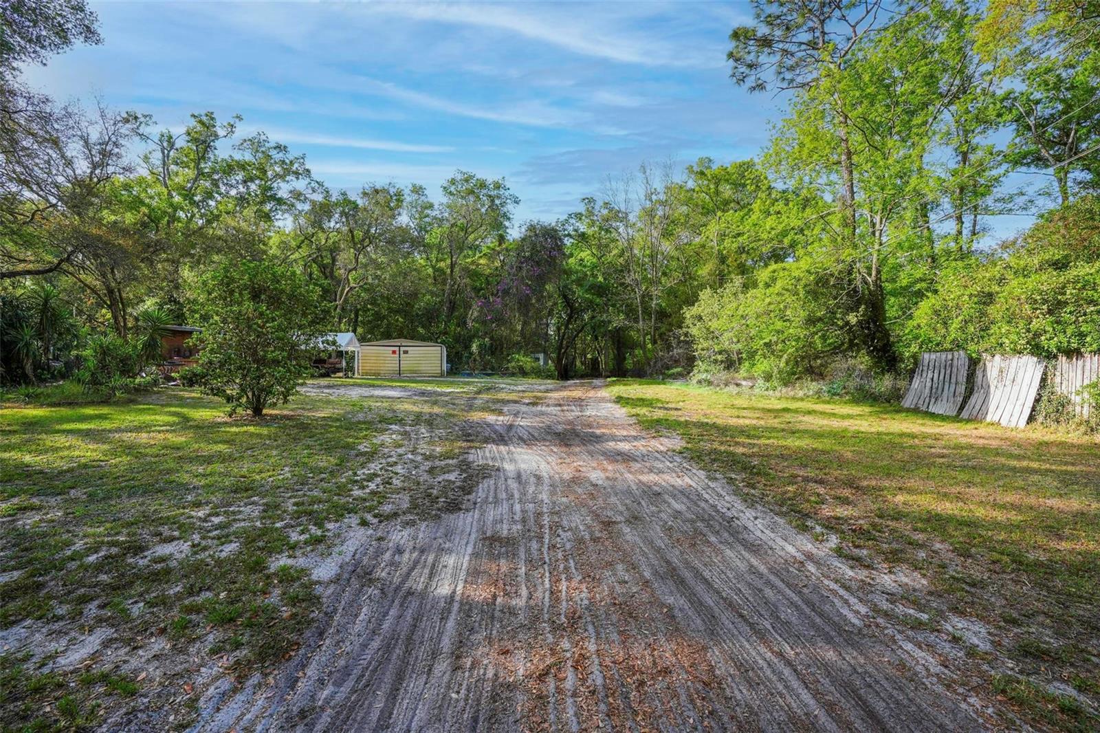 V4941760 Property Photo 17
