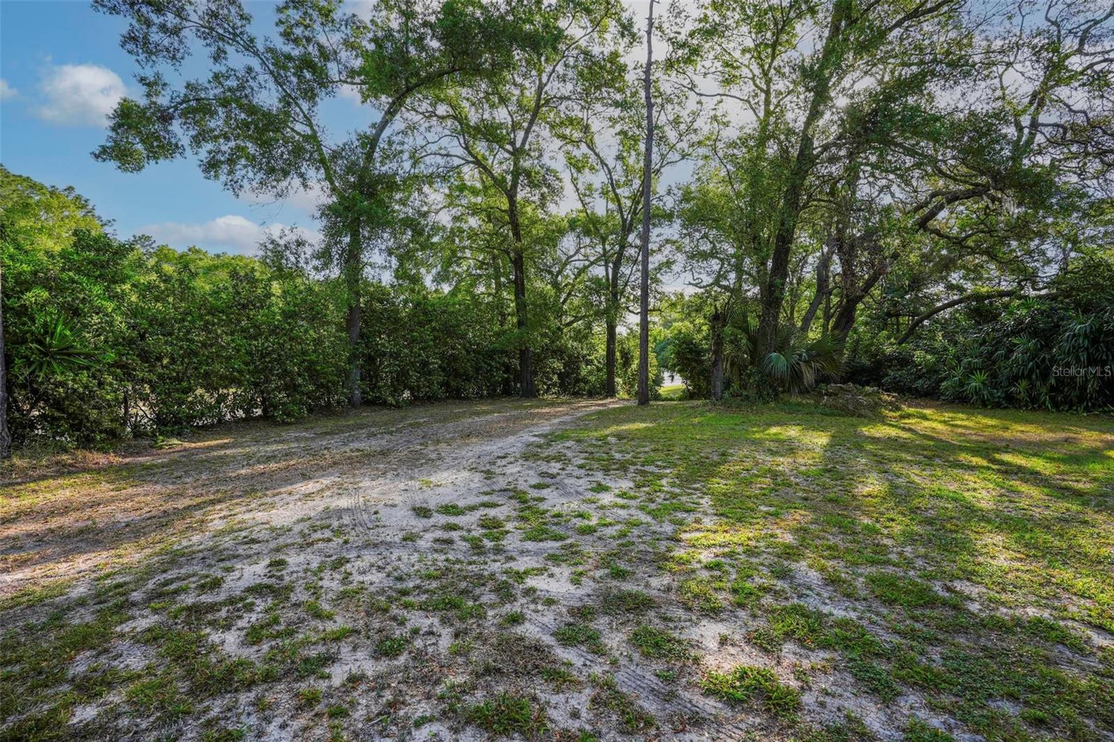 V4941760 Property Photo 18