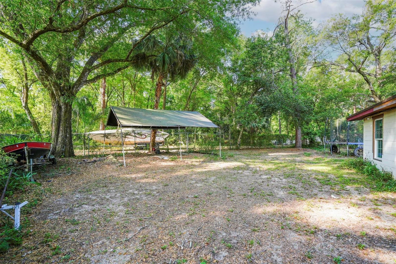 V4941760 Property Photo 28
