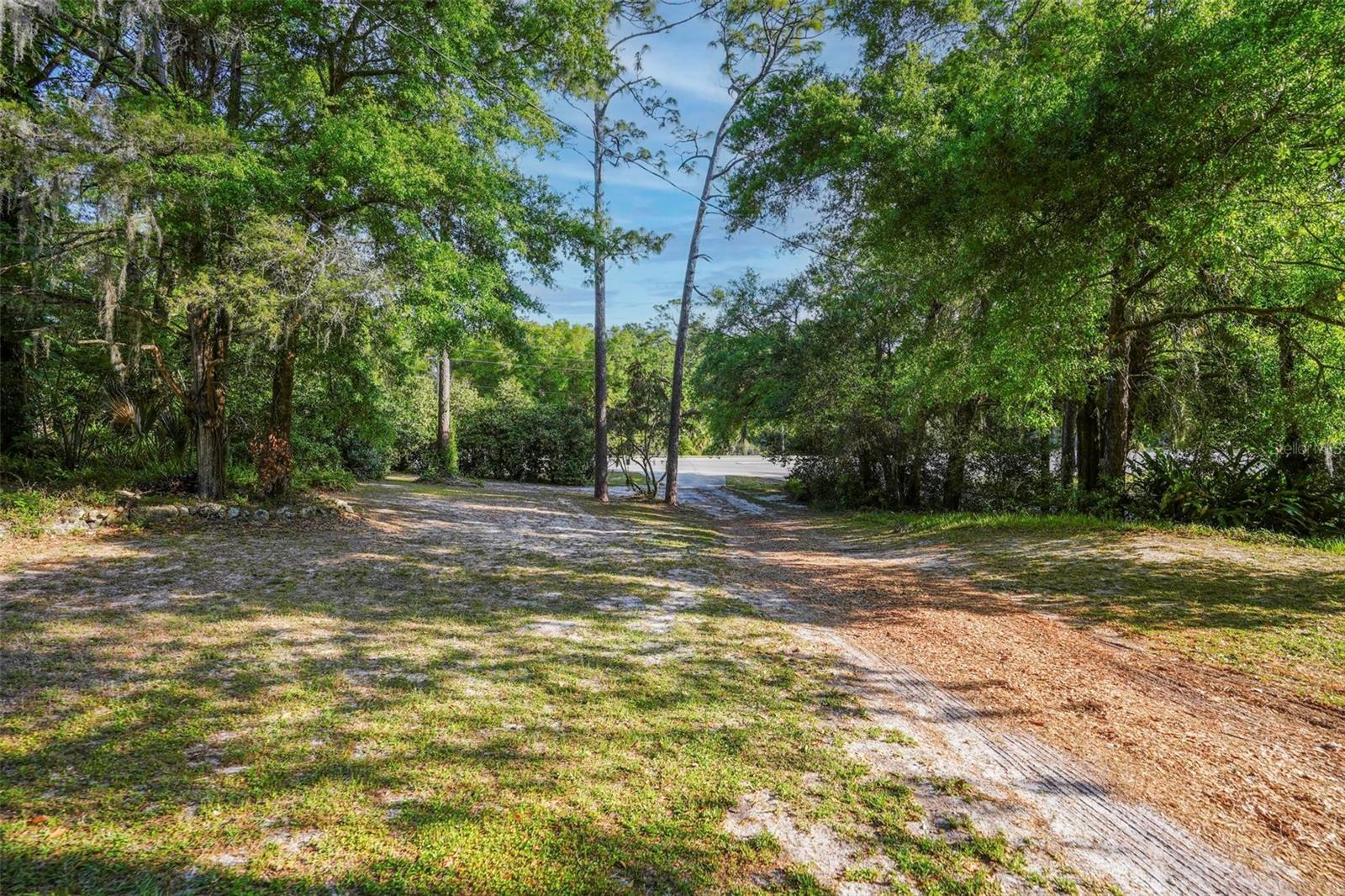 V4941760 Property Photo 31
