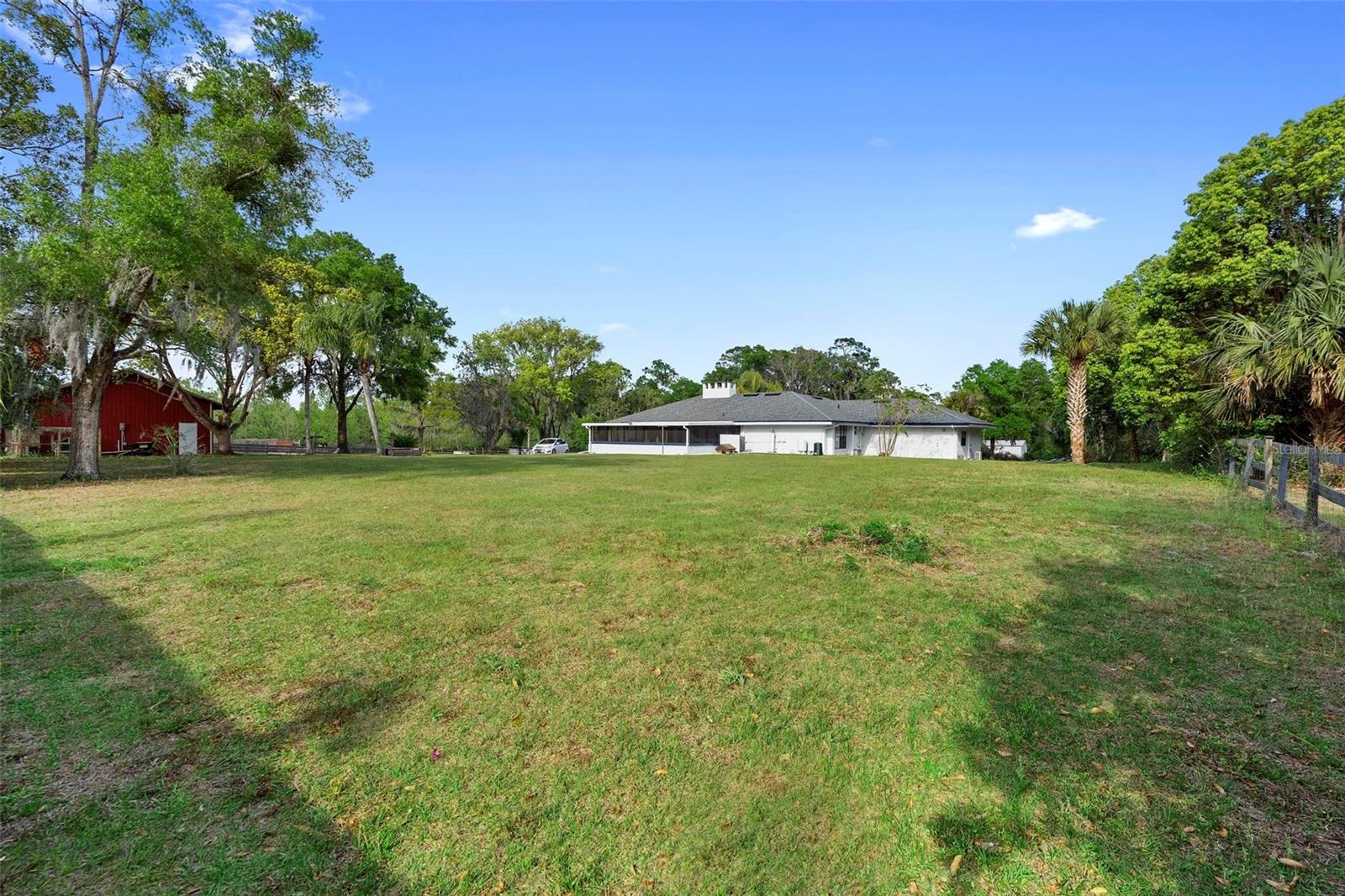 1560 S Pearl St Property Photo 41
