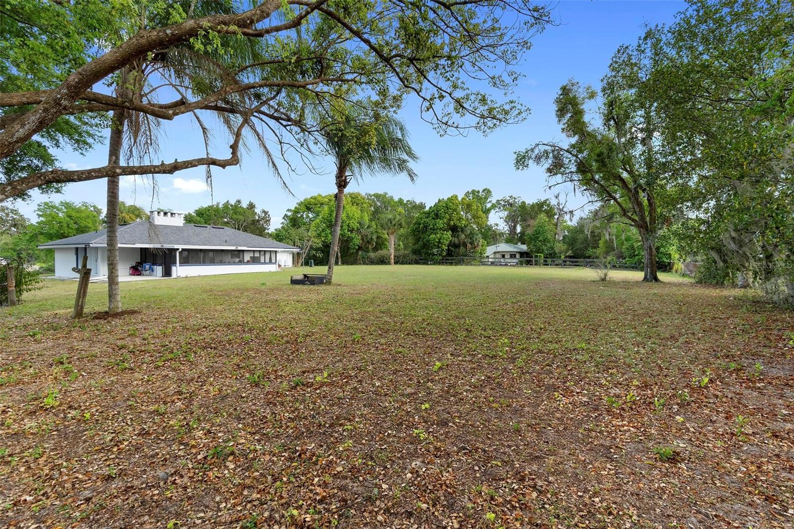 1560 S Pearl St Property Photo 42