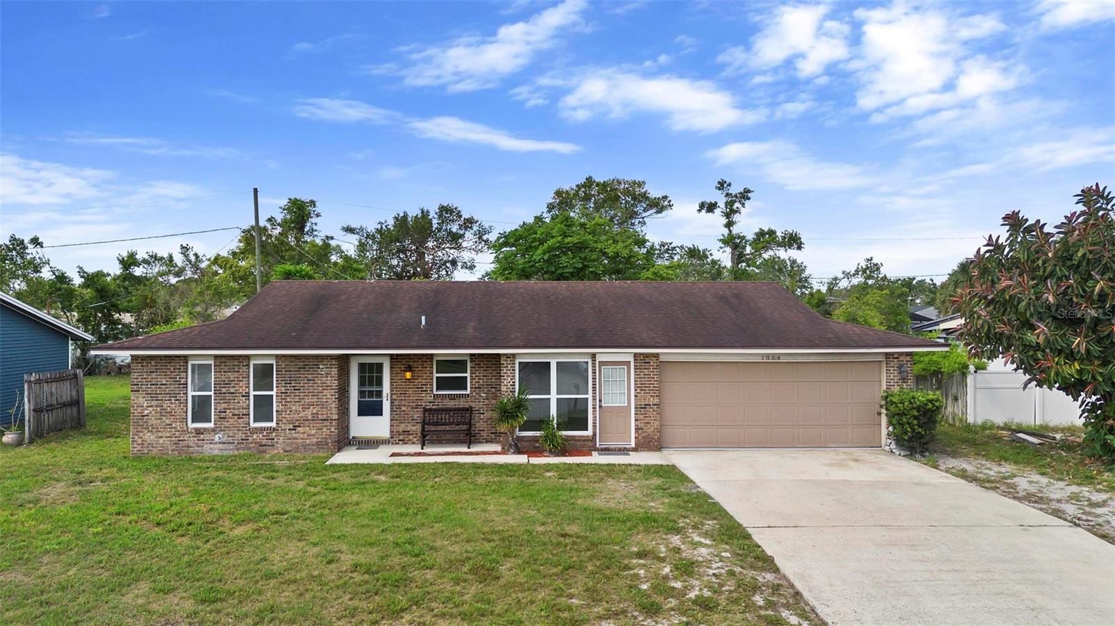 1054 Abeline Dr Property Photo