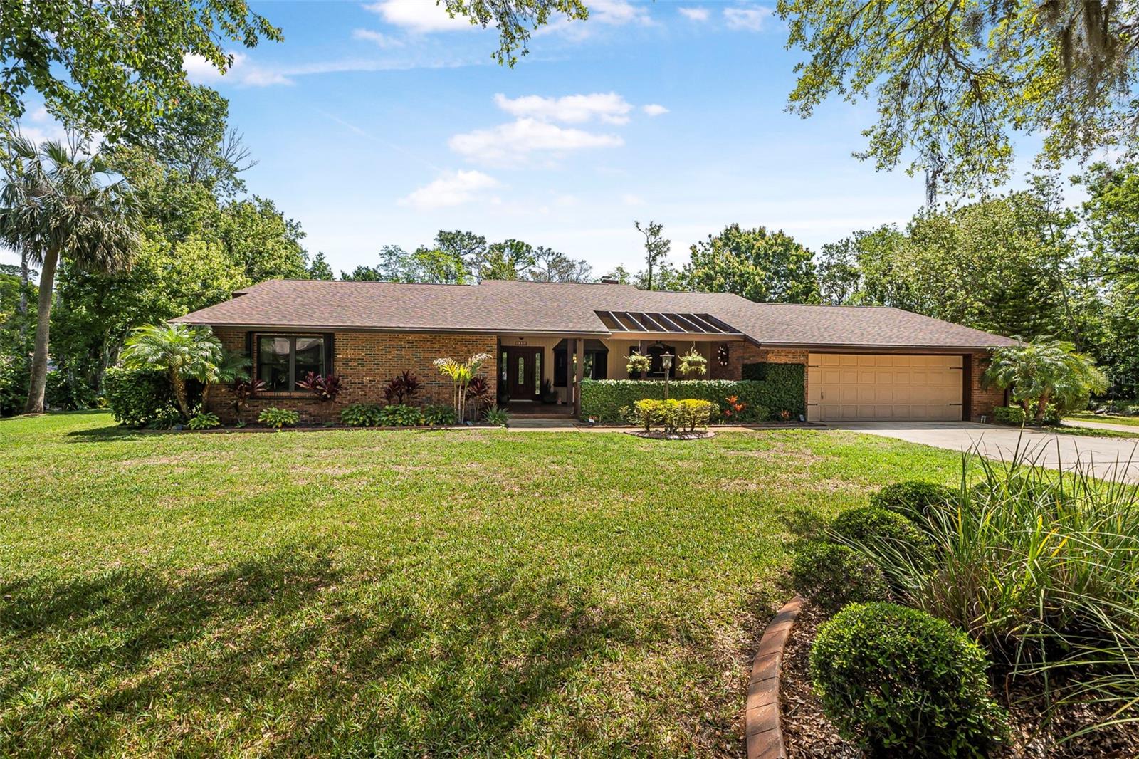 229 Riverbend Rd Property Photo
