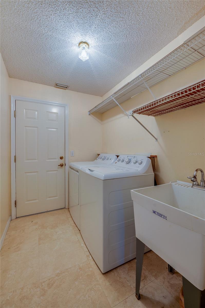 4029 N Waterbridge Cir Property Photo 29