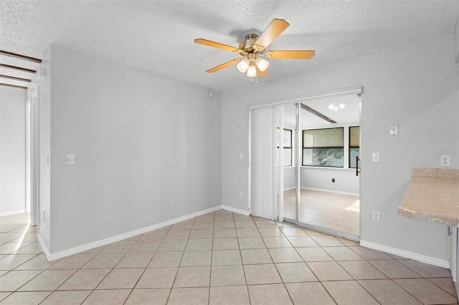 265 S Fairbairn Dr Property Photo 26