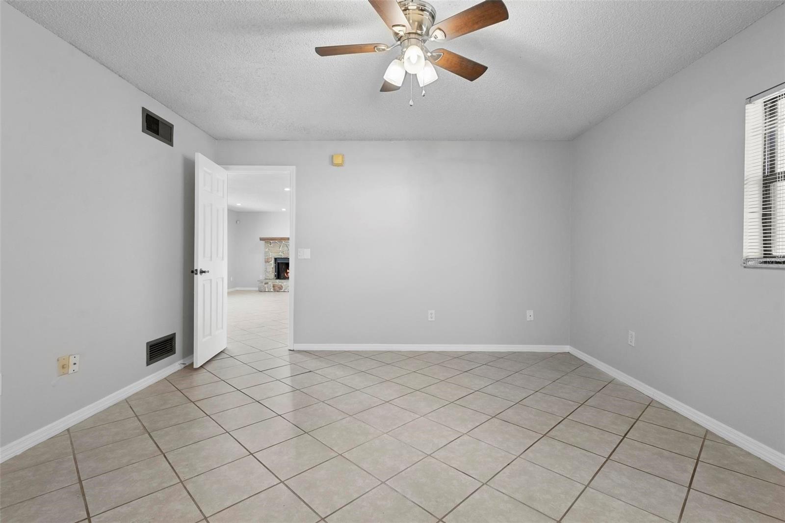 265 S Fairbairn Dr Property Photo 27