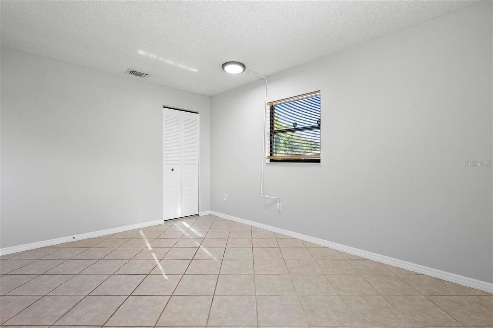 265 S Fairbairn Dr Property Photo 31