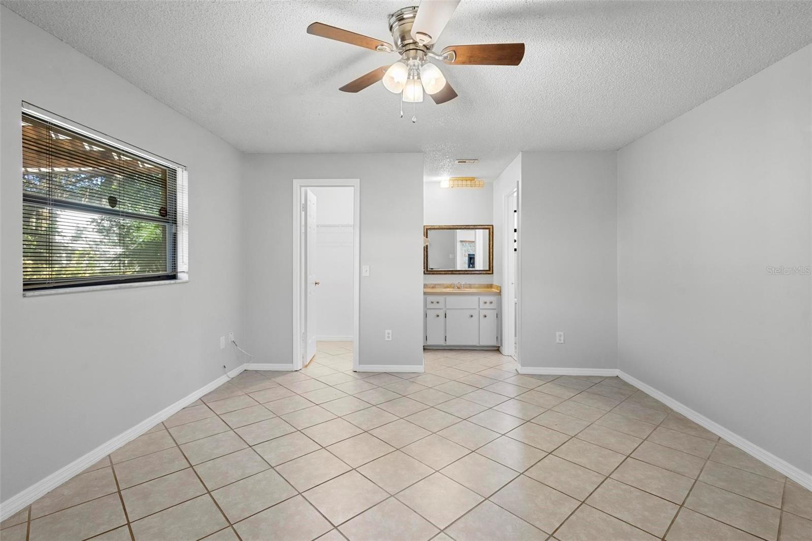 265 S Fairbairn Dr Property Photo 39
