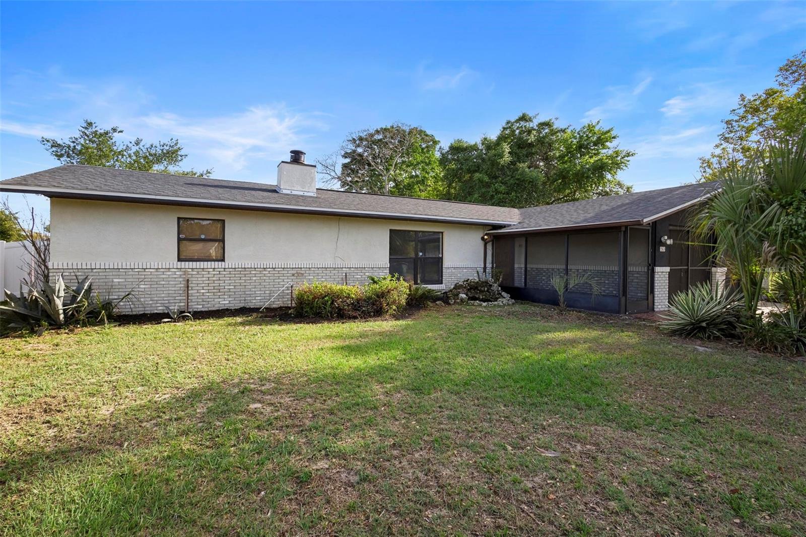 265 S Fairbairn Dr Property Photo 60