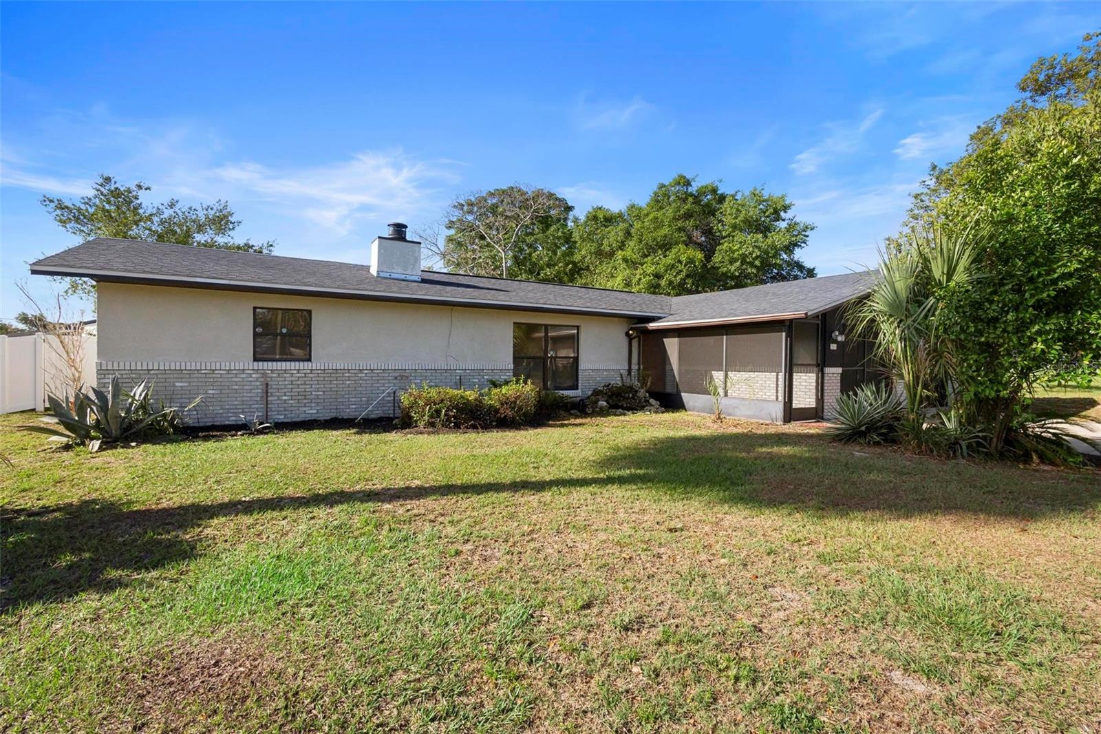 265 S Fairbairn Dr Property Photo 63