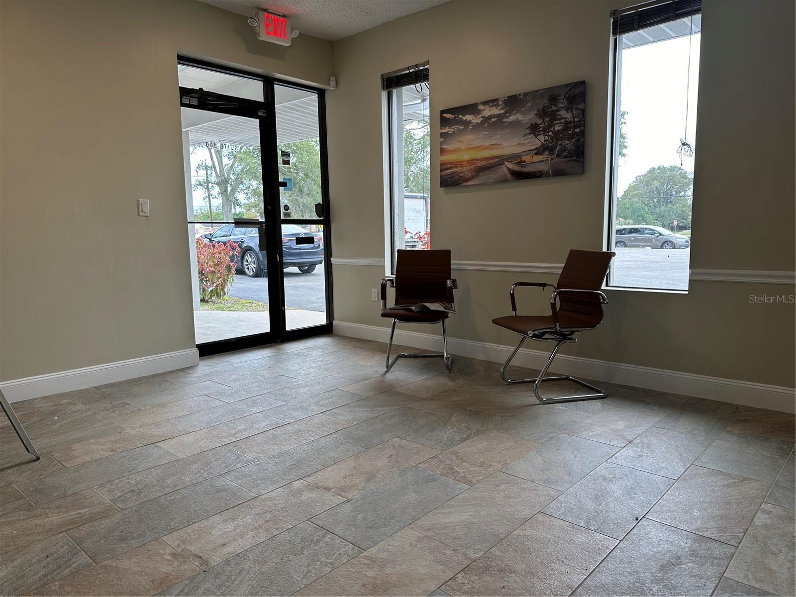 1240 E Normandy Blvd Property Photo 2