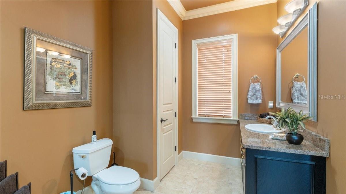2120 N Indian River Dr N Property Photo 48