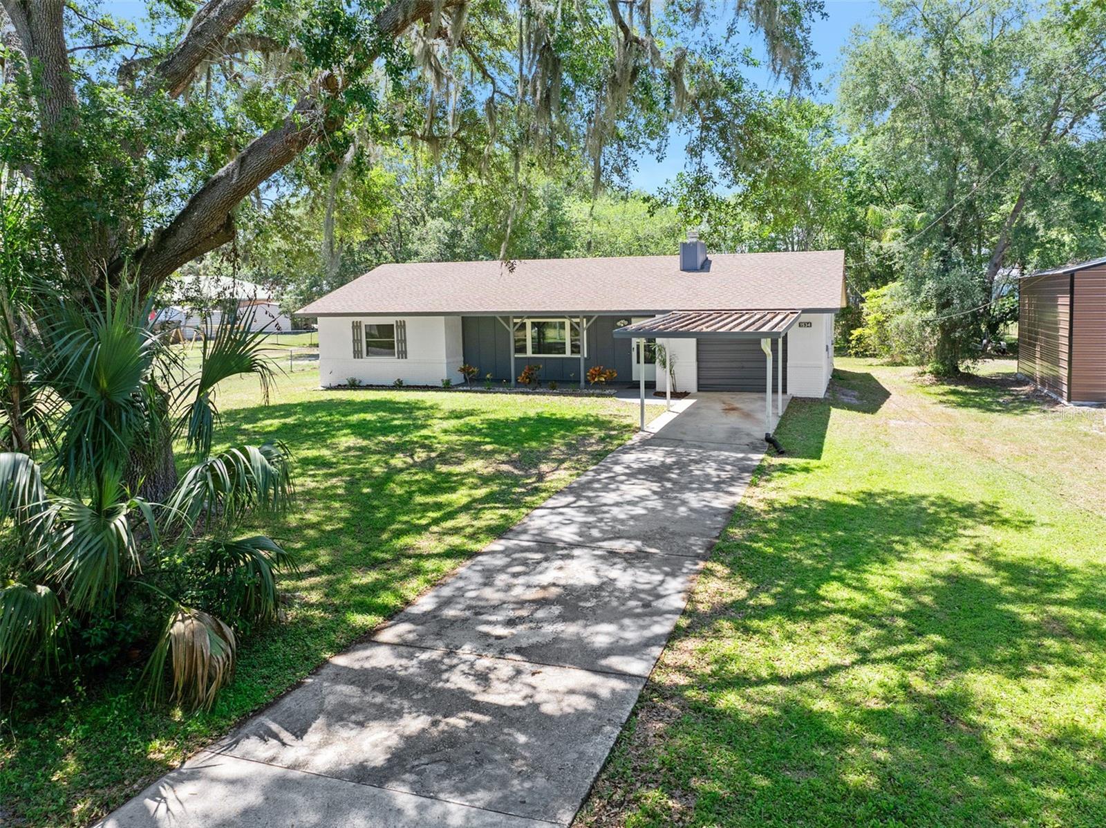 1534 Center St Property Photo