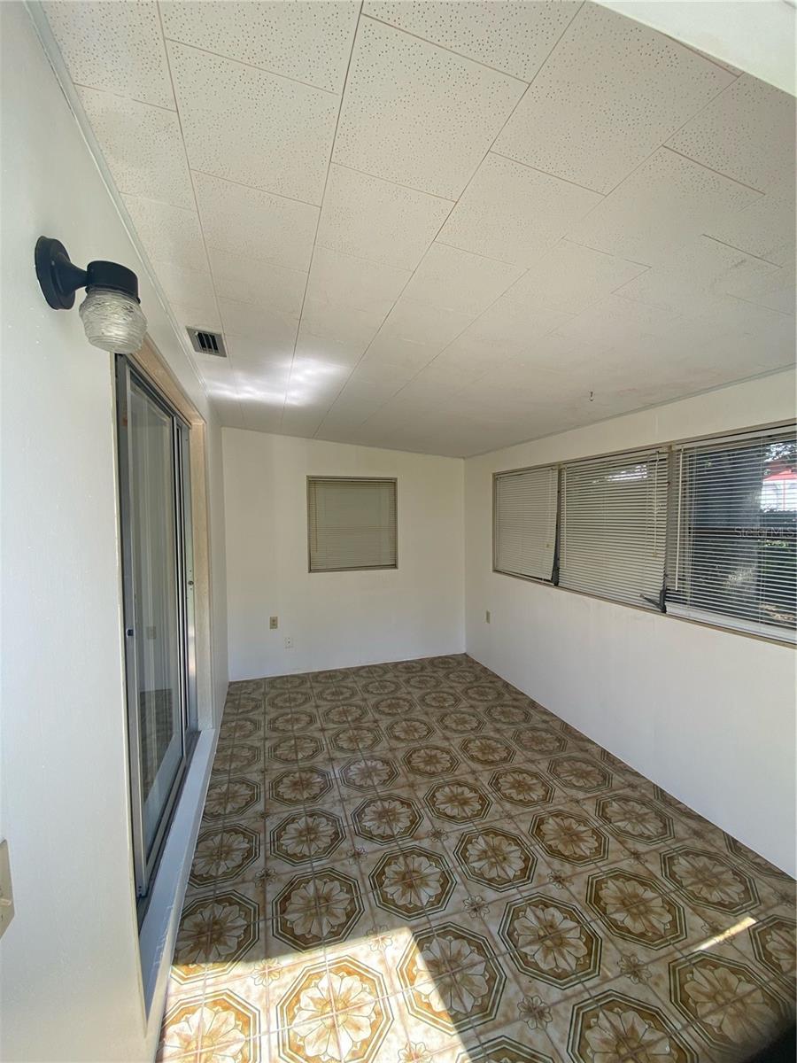 3 Fairway Ct Property Photo 22