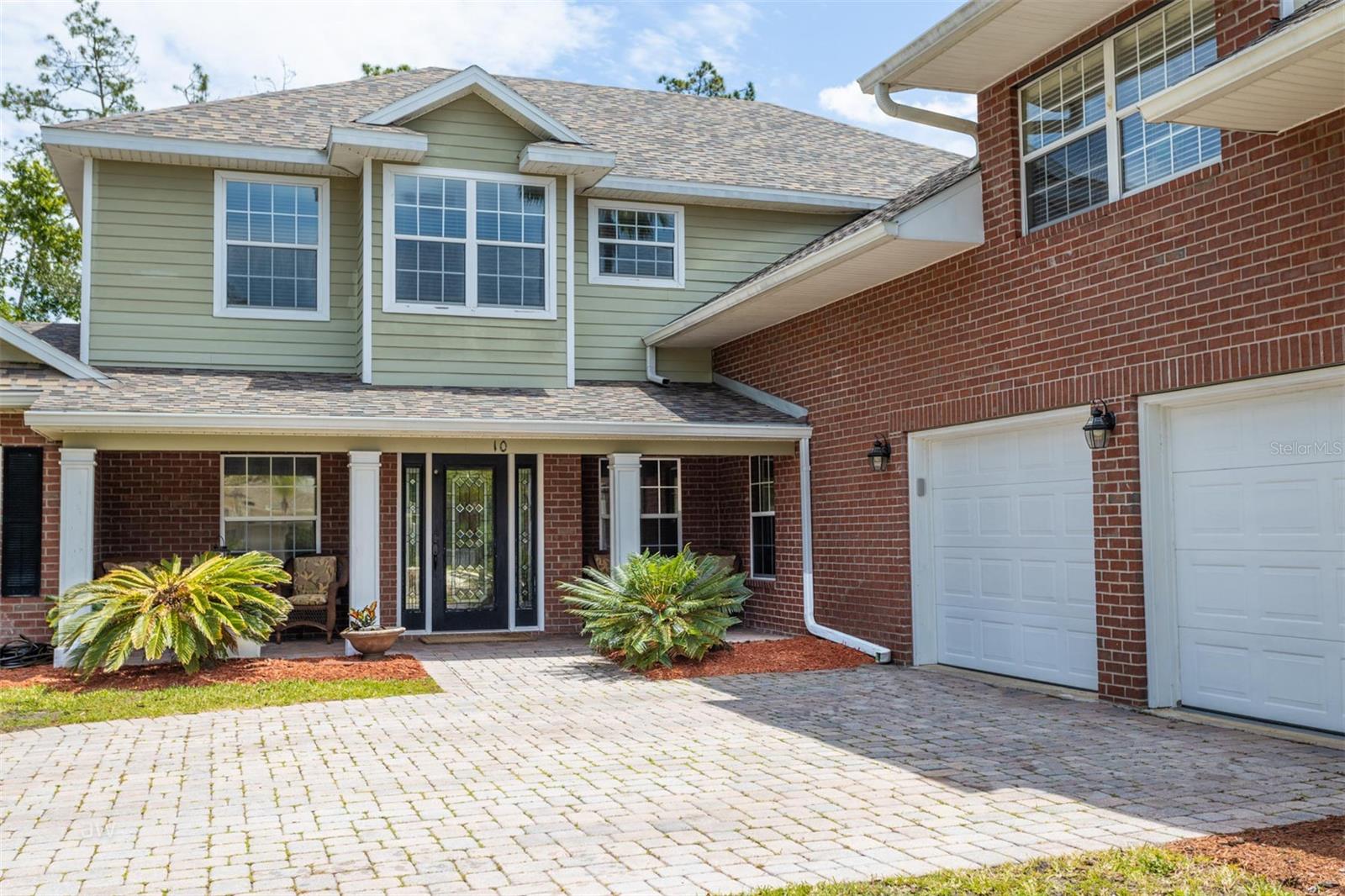 10 Foxhunter Flt Property Photo