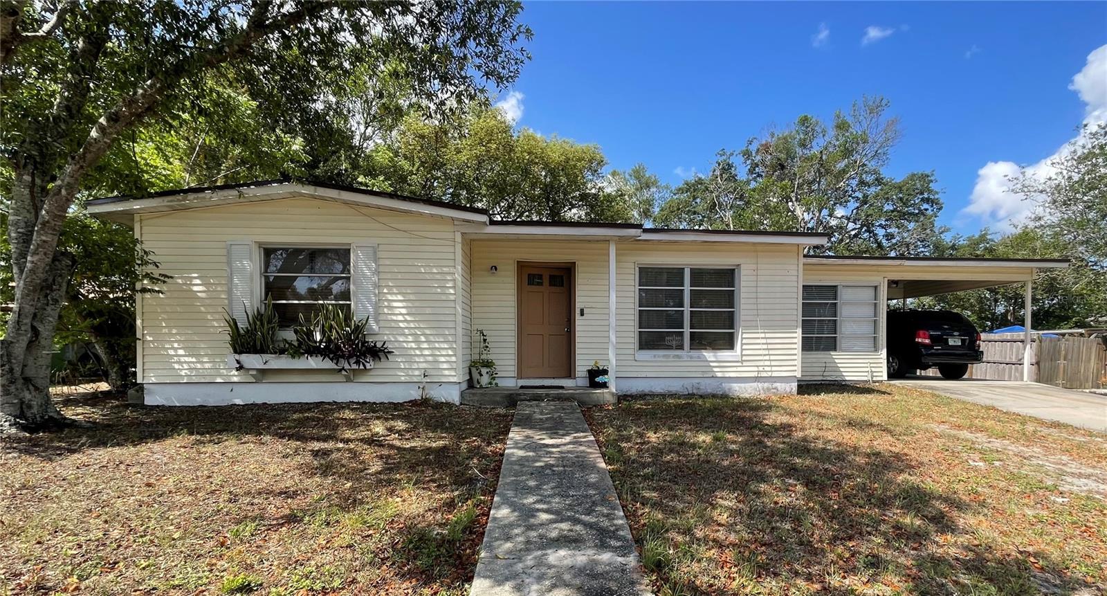 2332 Hadley St Property Photo 1