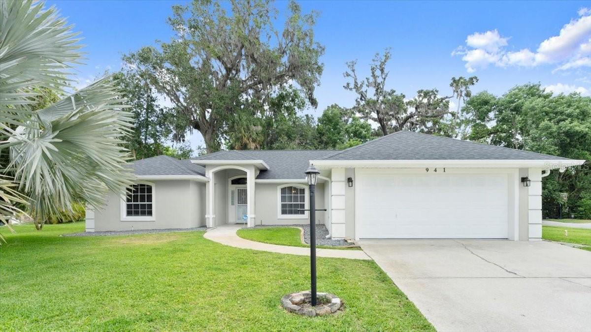 941 Pizarro Dr Property Photo 1
