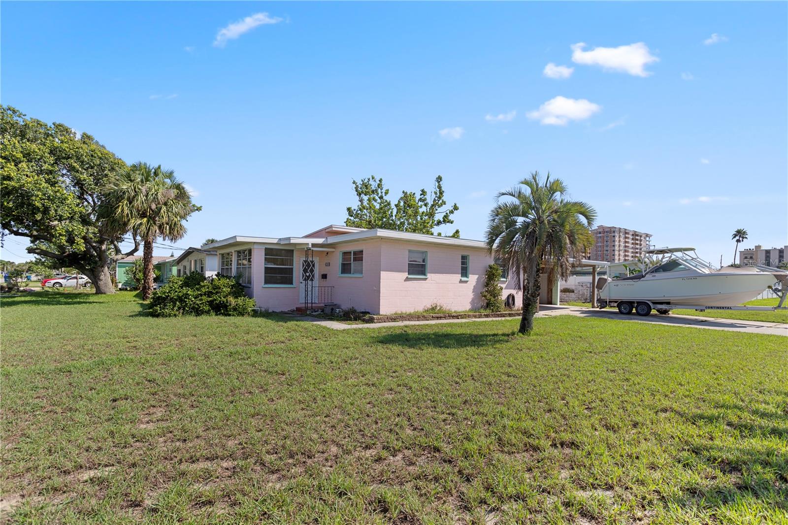 3267 S Peninsula Dr Property Photo 1
